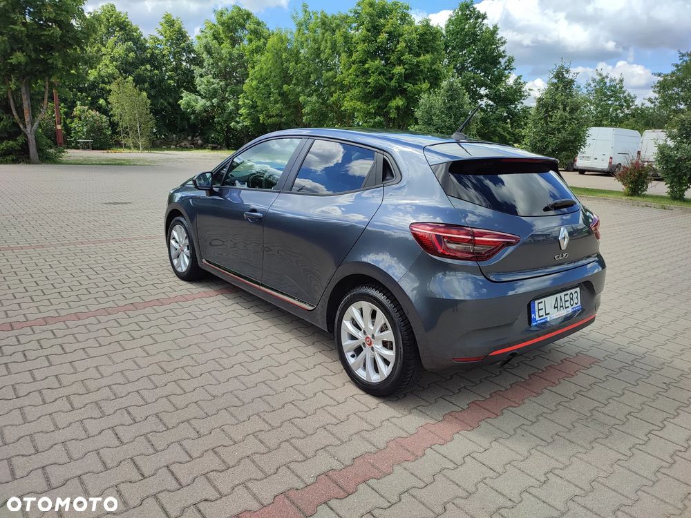 Renault Clio - 6