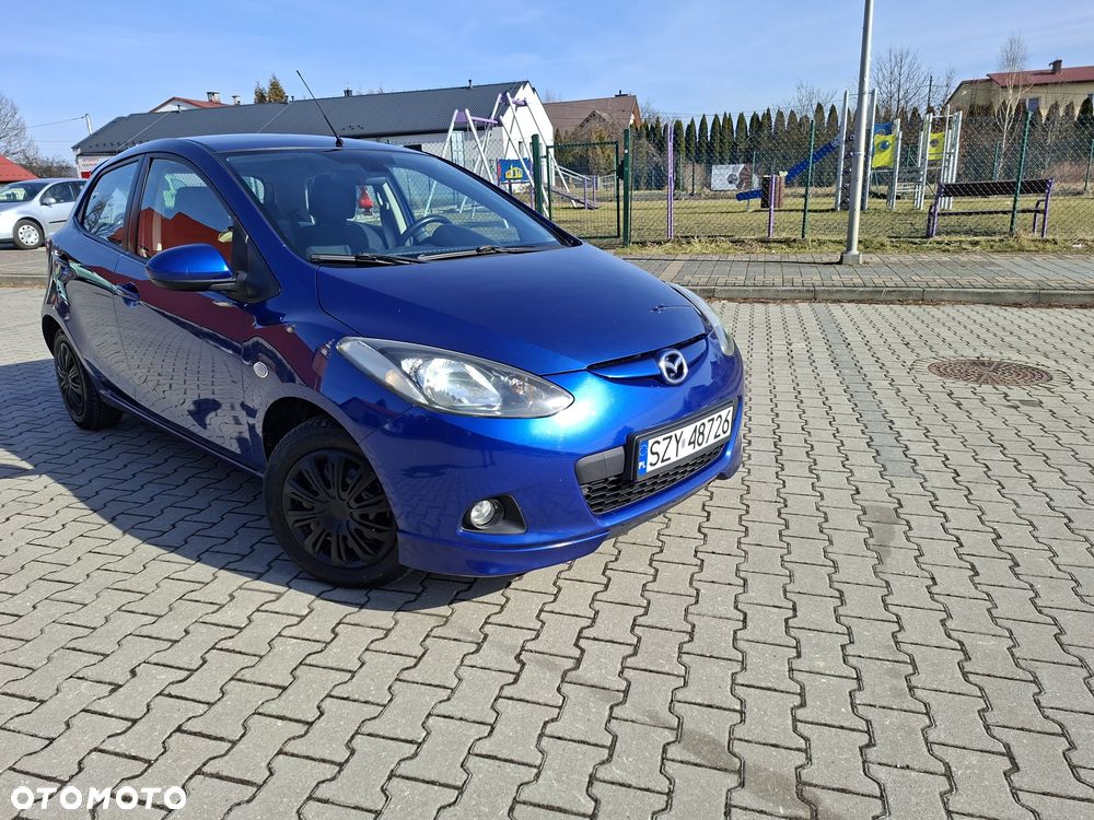Mazda 2 - 4