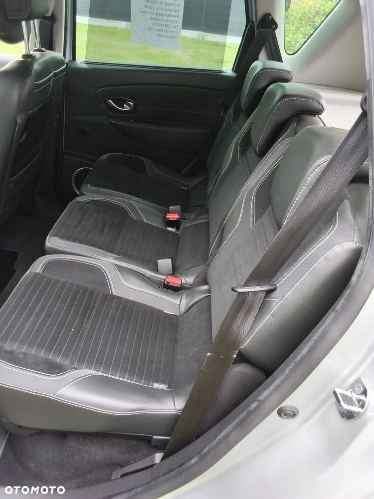 Renault Scenic - 11