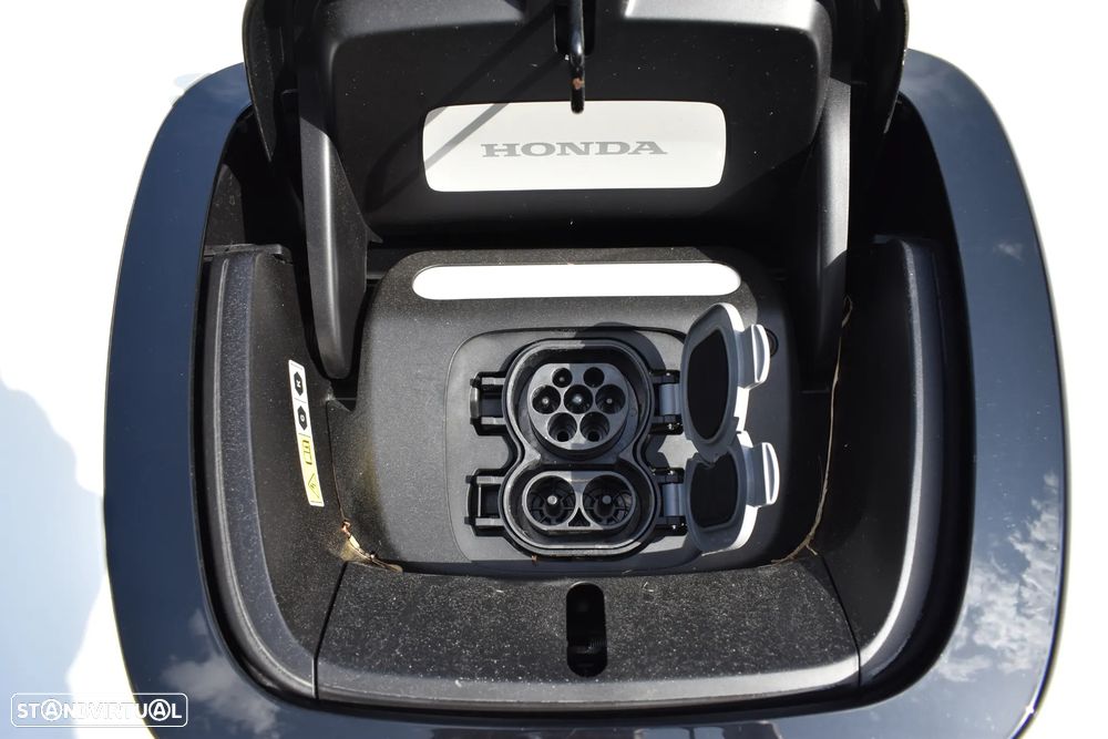 Honda e Advance (17") - 20