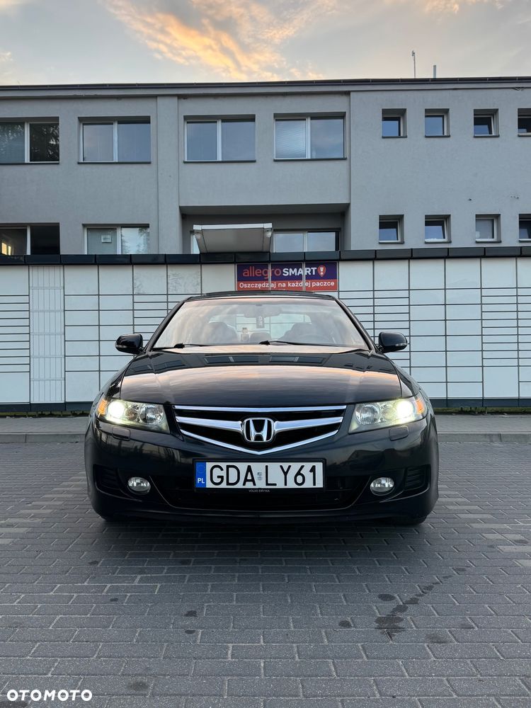 Honda Accord 2.0 Executive - 2