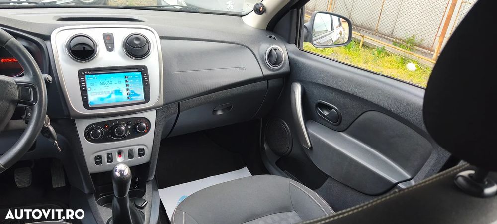 Dacia Logan 1.5 dCi 90 CP Prestige - 14