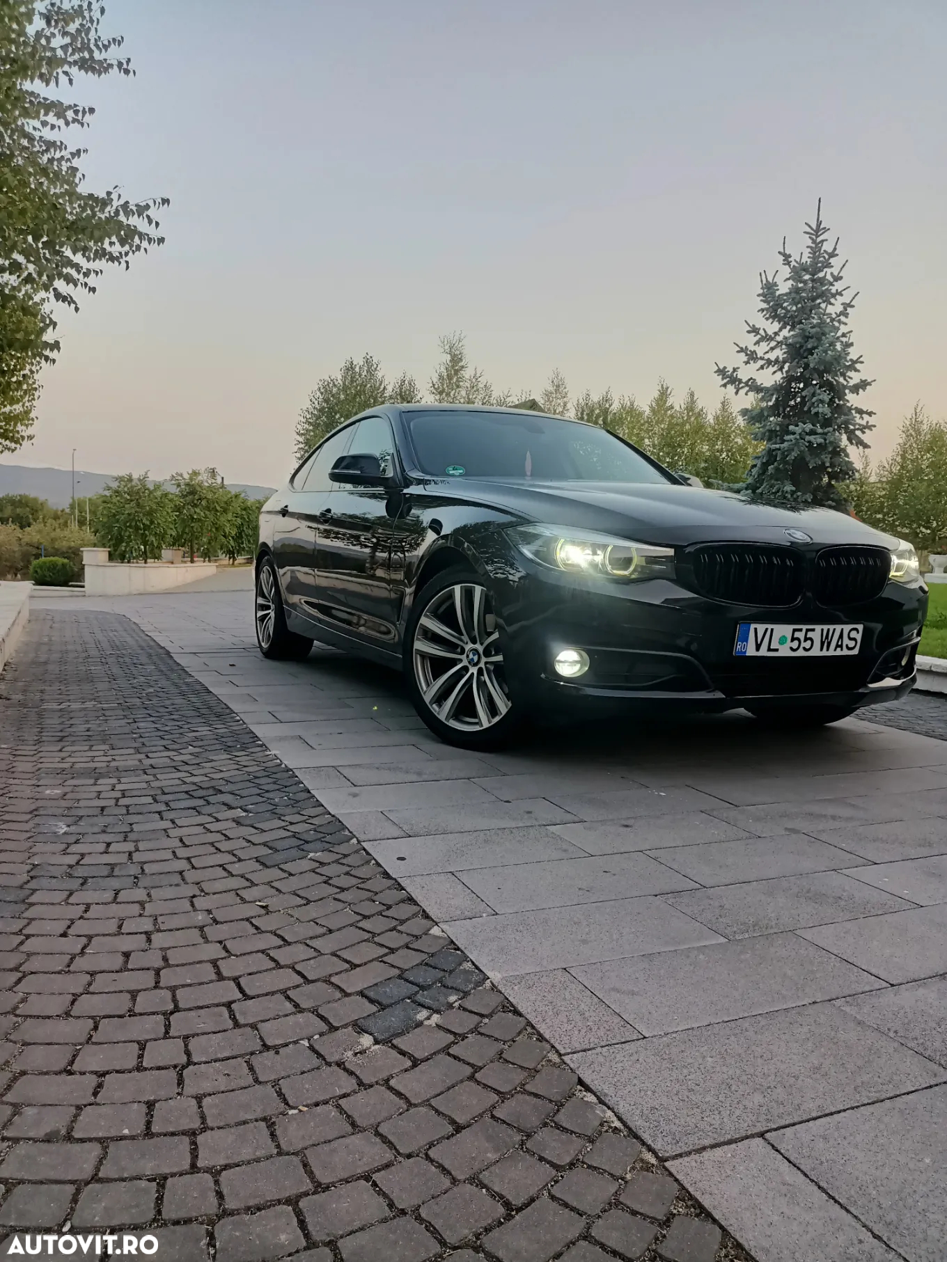 BMW Seria 3 320d GT xDrive AT - 9
