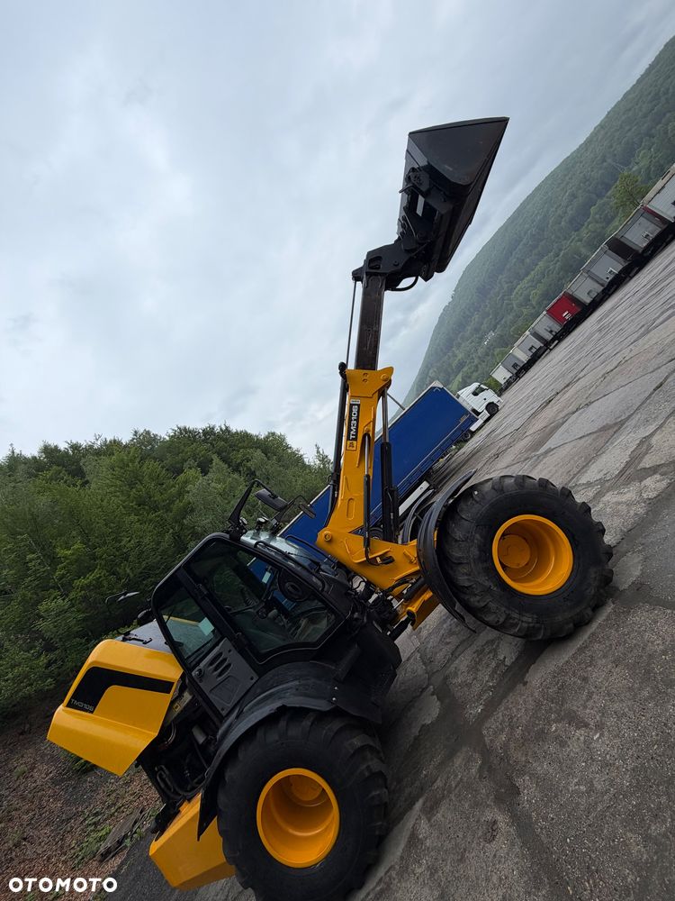 JCB TM 310S - 12
