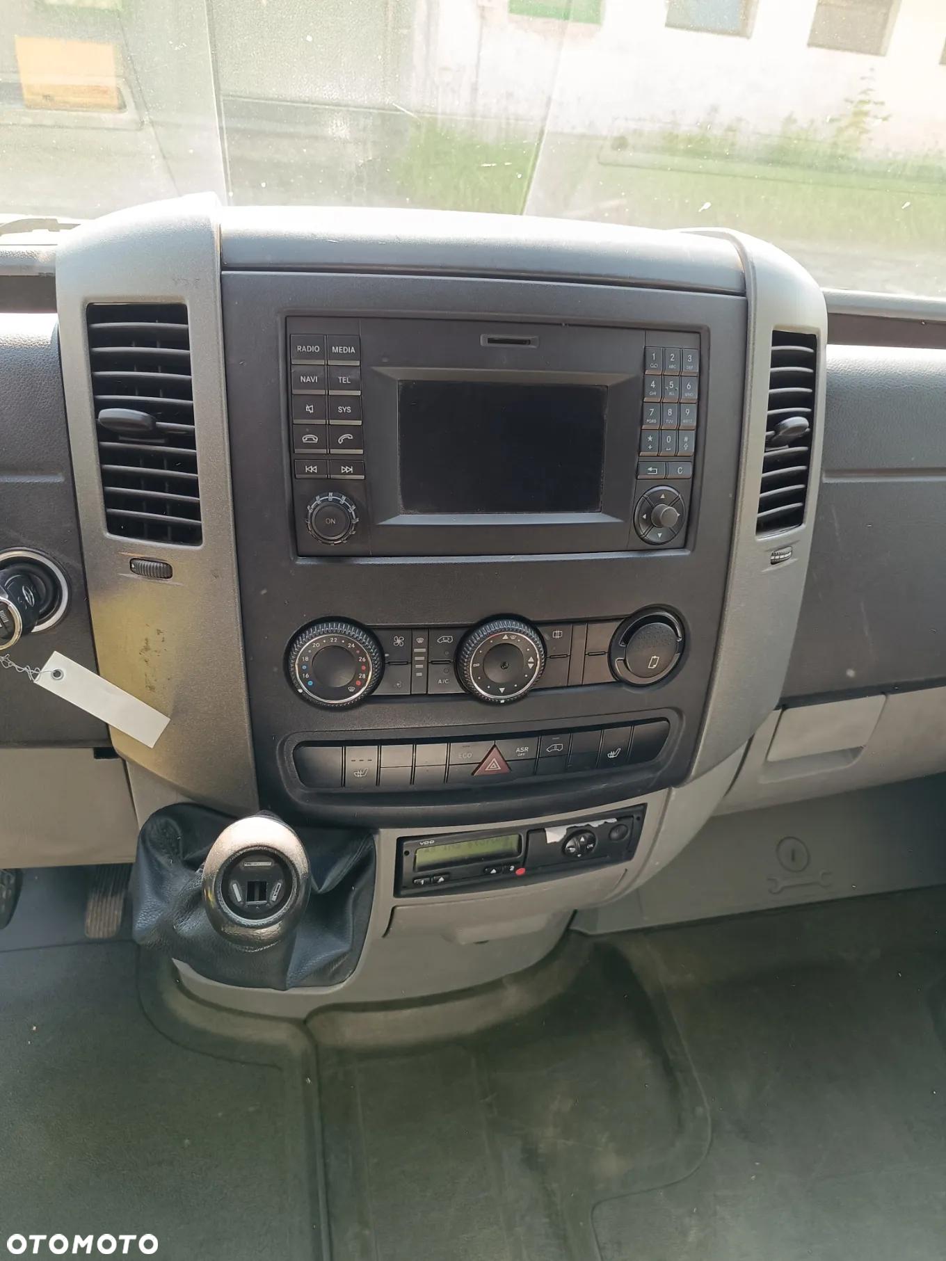 Mercedes-Benz Sprinter 906 BA 50 - 15