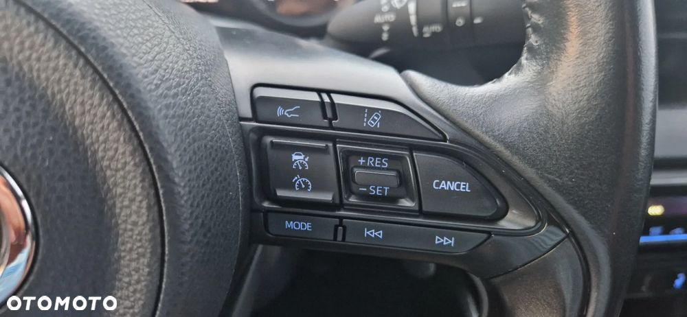 Toyota Yaris - 17