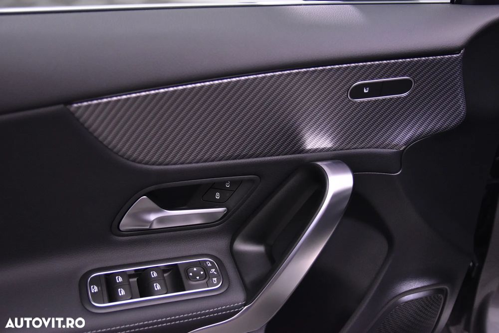 Mercedes-Benz 180 7G-DCT - 15