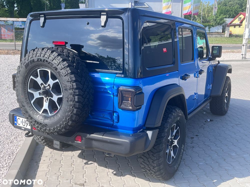 Jeep Wrangler - 5