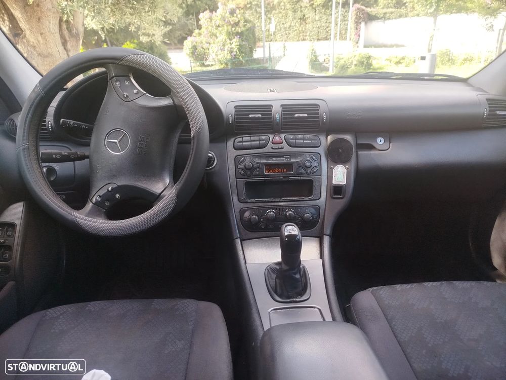 Mercedes-Benz C 220 CDi Avantgarde - 8