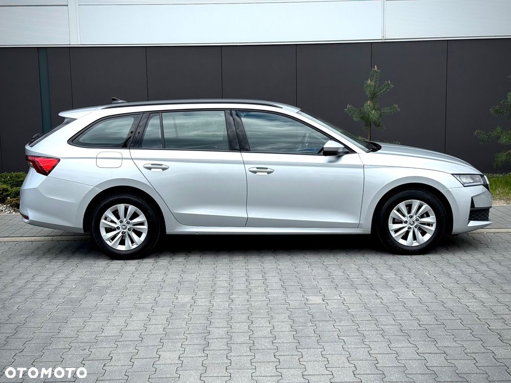 Skoda Octavia 1.5 TSI Drive Essence - 10