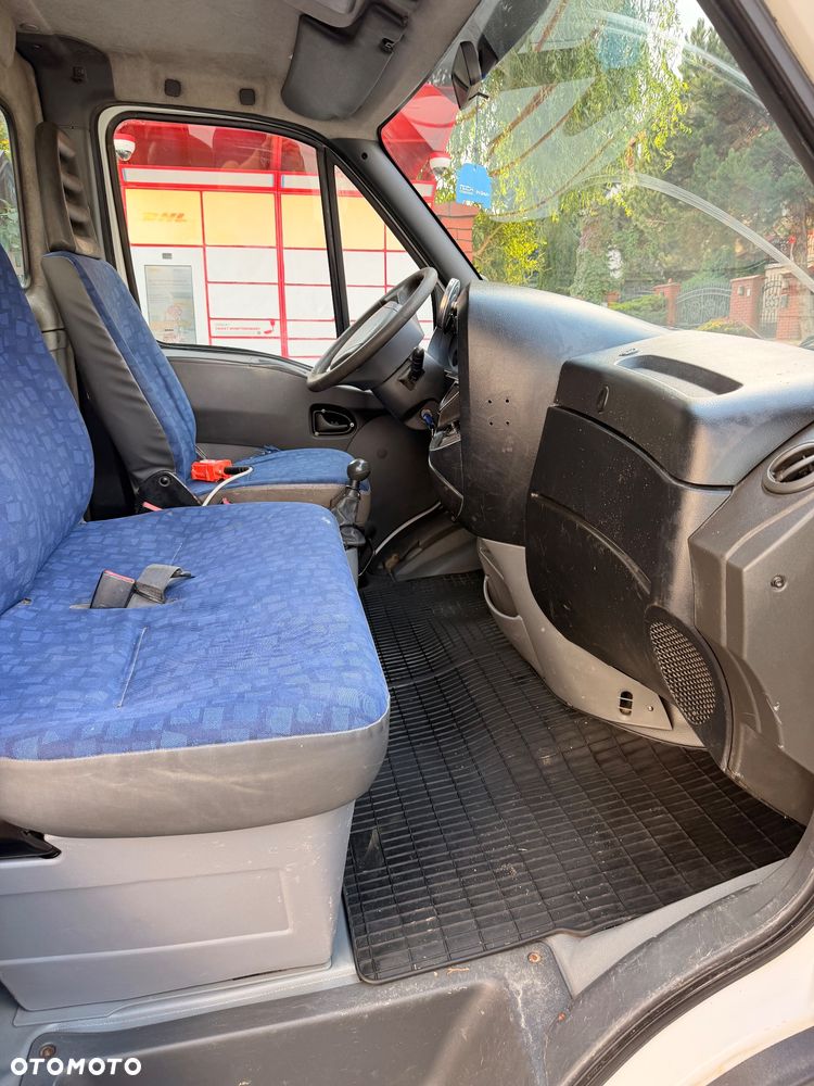 Iveco 35C13 - 20