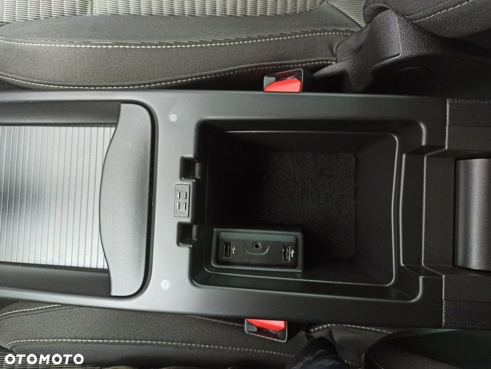 Renault Scenic - 28