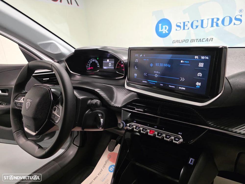 Peugeot 208 1.2 PureTech Style - 42