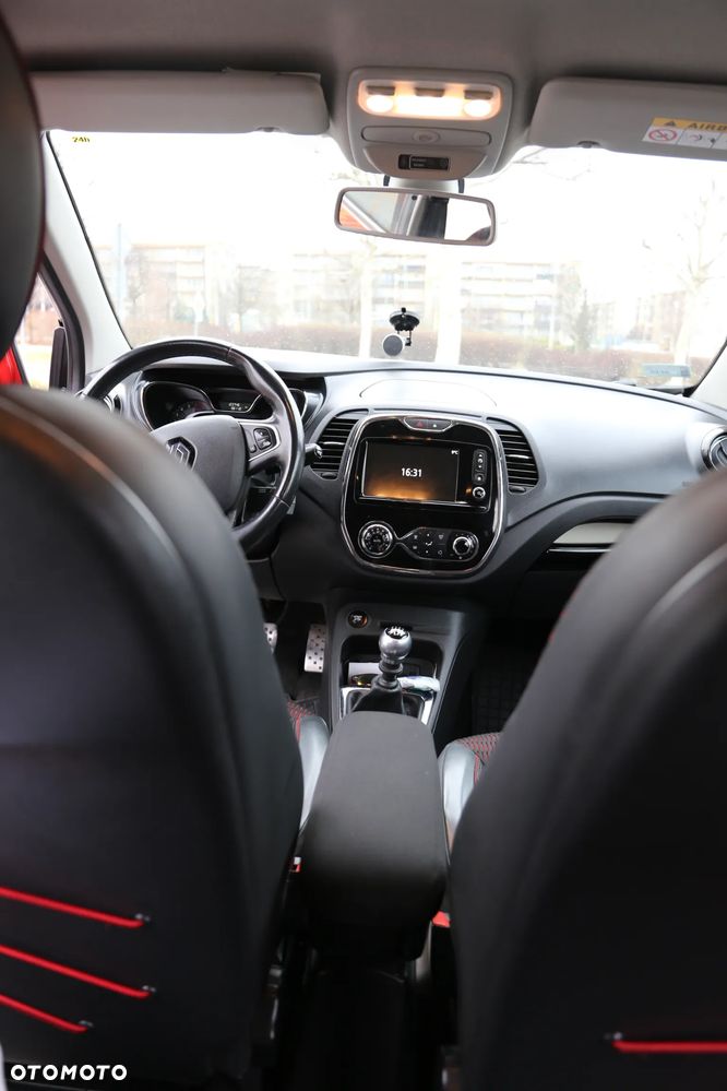 Renault Captur 1.2 Energy TCe Intens - 13