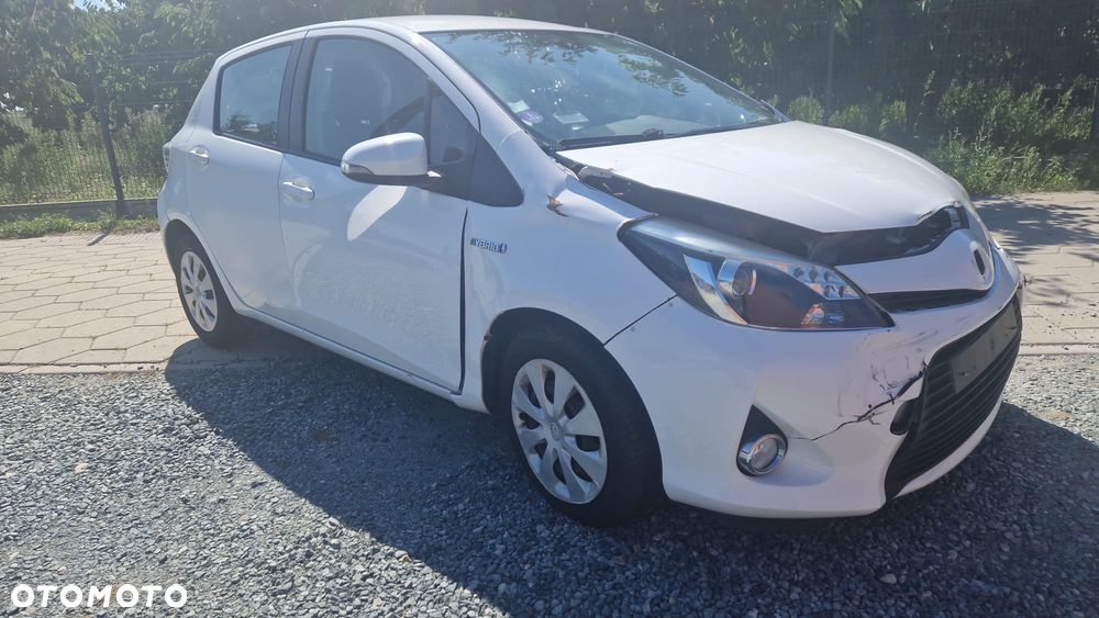 Toyota Yaris 1.5 VVT-i Comfort - 3