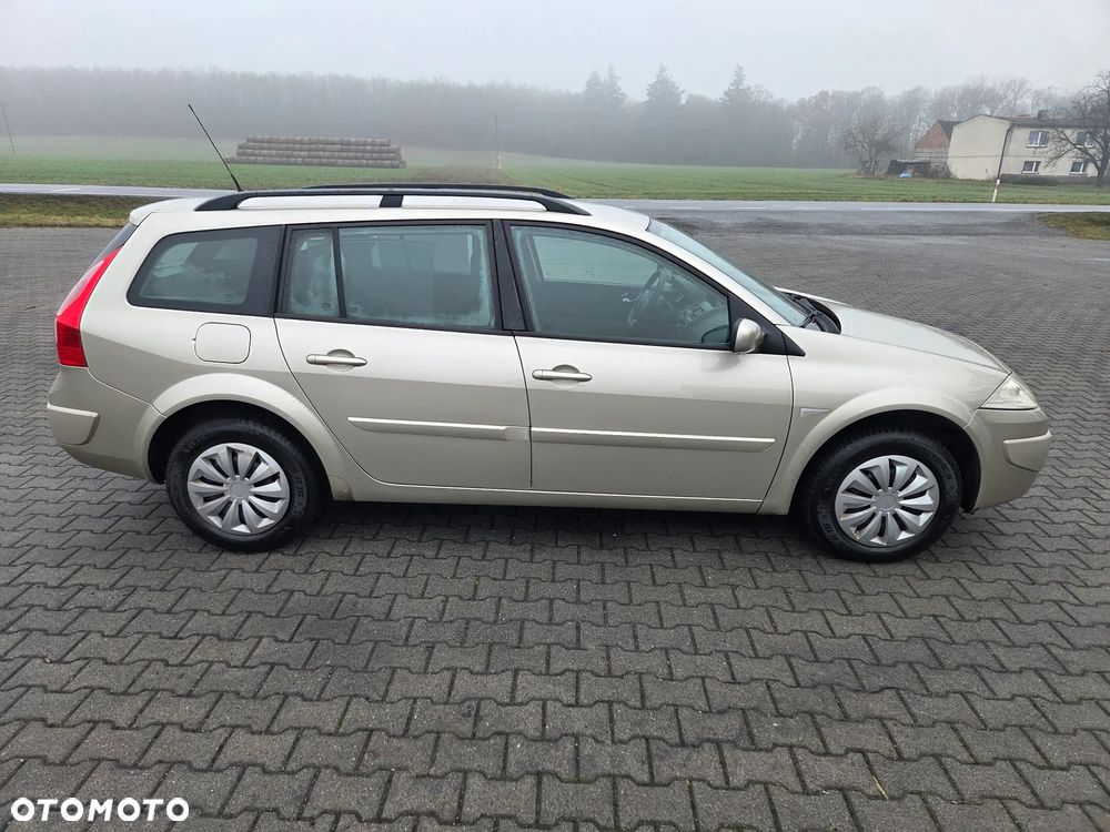 Renault Megane 1.6 16V Privilege - 2