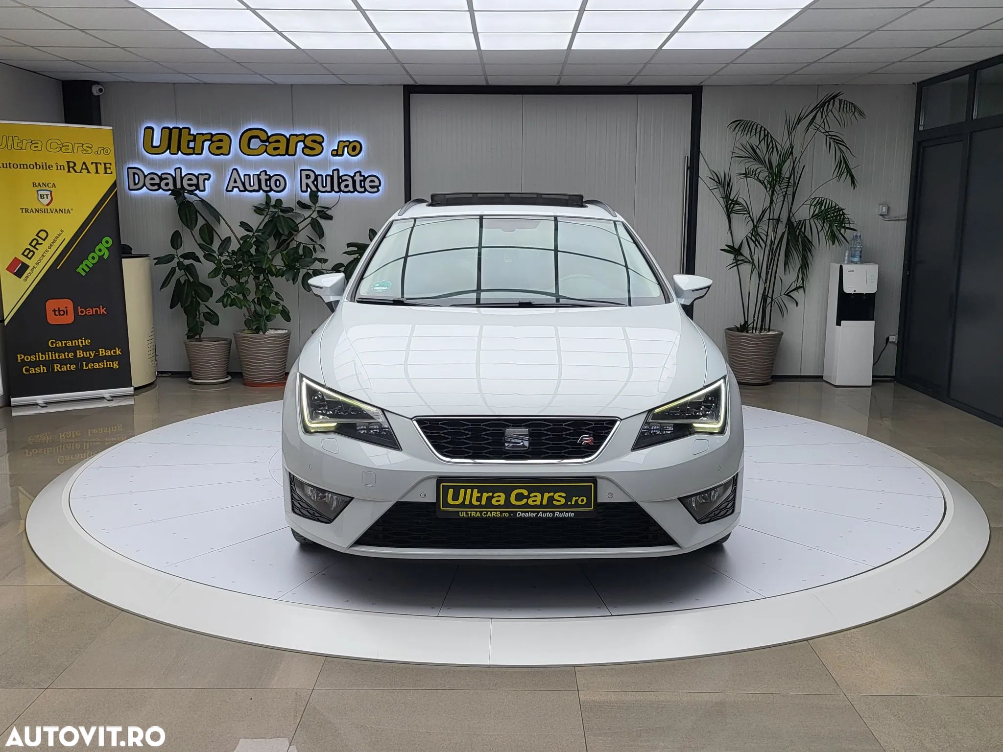 Seat Leon ST 2.0 TDI Start&Stop 4DRIVE FR - 1