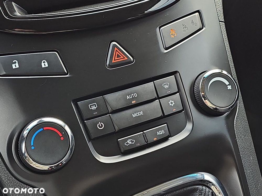 Chevrolet Orlando - 23