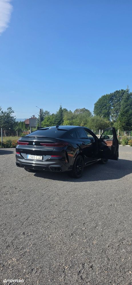 BMW X6 - 11