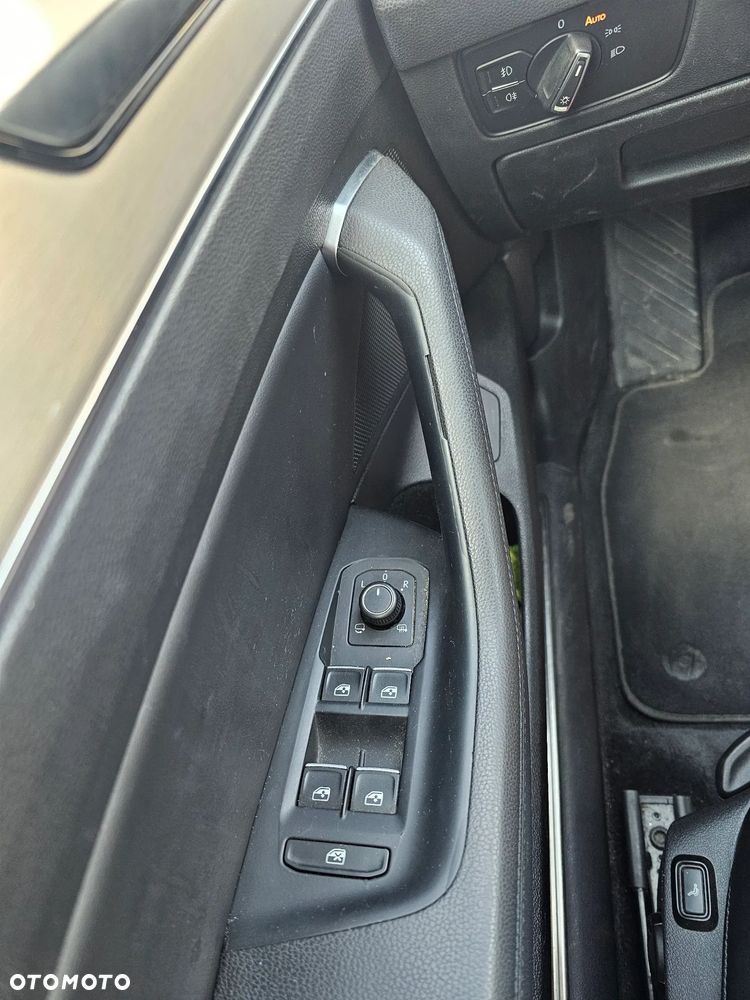 Volkswagen Passat 2.0 TDI BMT Highline DSG - 23