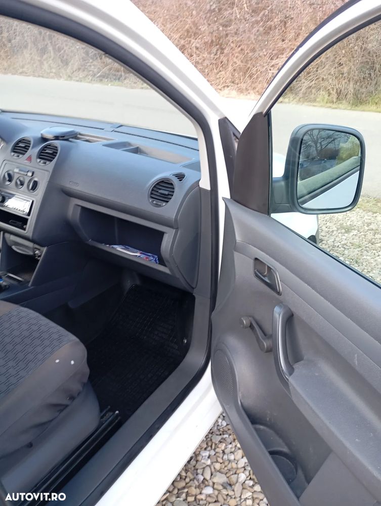 Volkswagen Caddy - 12
