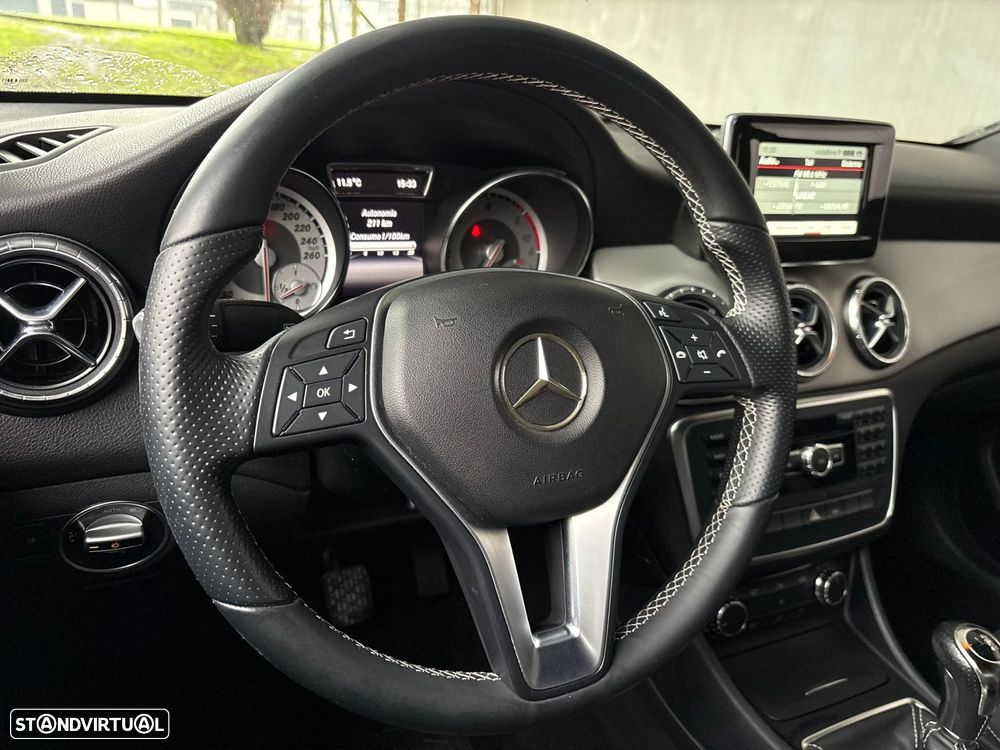 Mercedes-Benz CLA 200 CDI Urban - 4
