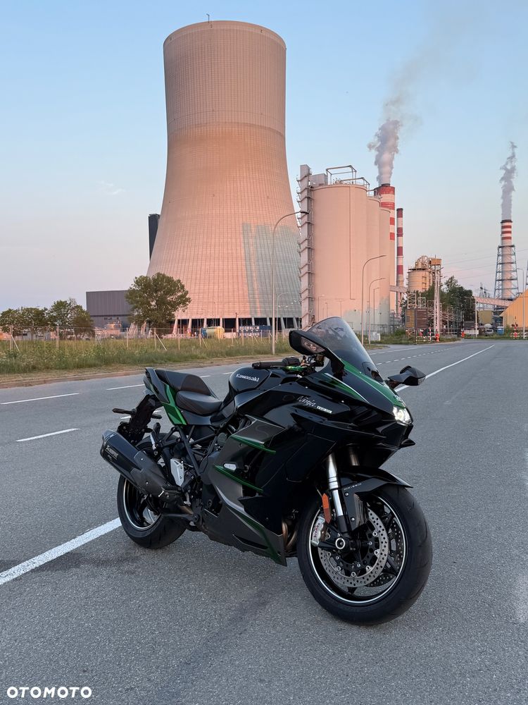 Kawasaki Ninja H2 SX - 10