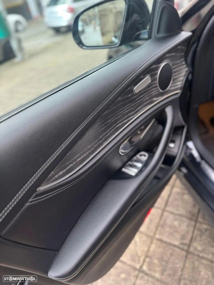 Mercedes-Benz E 300 - 10