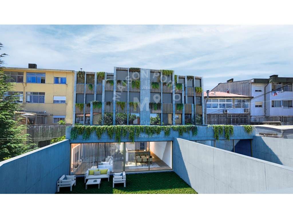 Apartamento T1 com Suite, Terraço, Garagem e Arrumos na Sra da Hora... - Grande imagem: 5/7