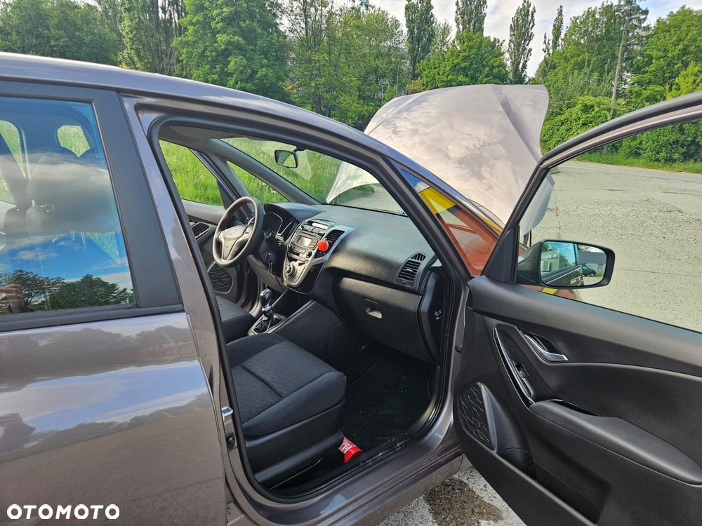 Hyundai ix20 1.4 CRDi Comfort - 23