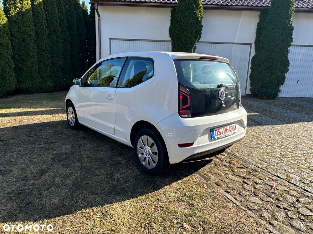 Volkswagen up! BlueMotion Technology street - 3