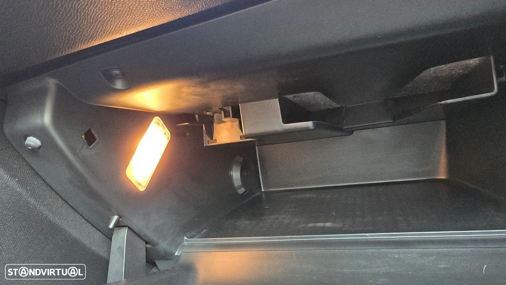 Peugeot 308 1.6 e-THP GT - 55