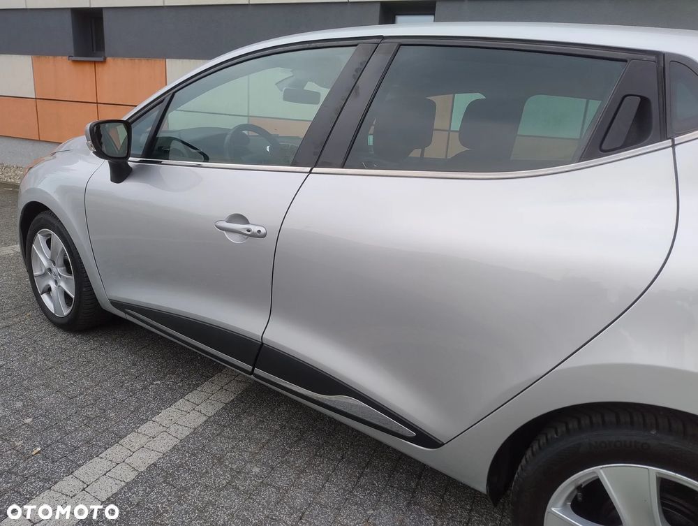 Renault Clio TCe 90 Limited - 30