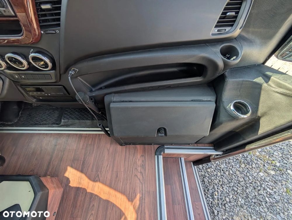 Iveco Daily 70C21 - 20