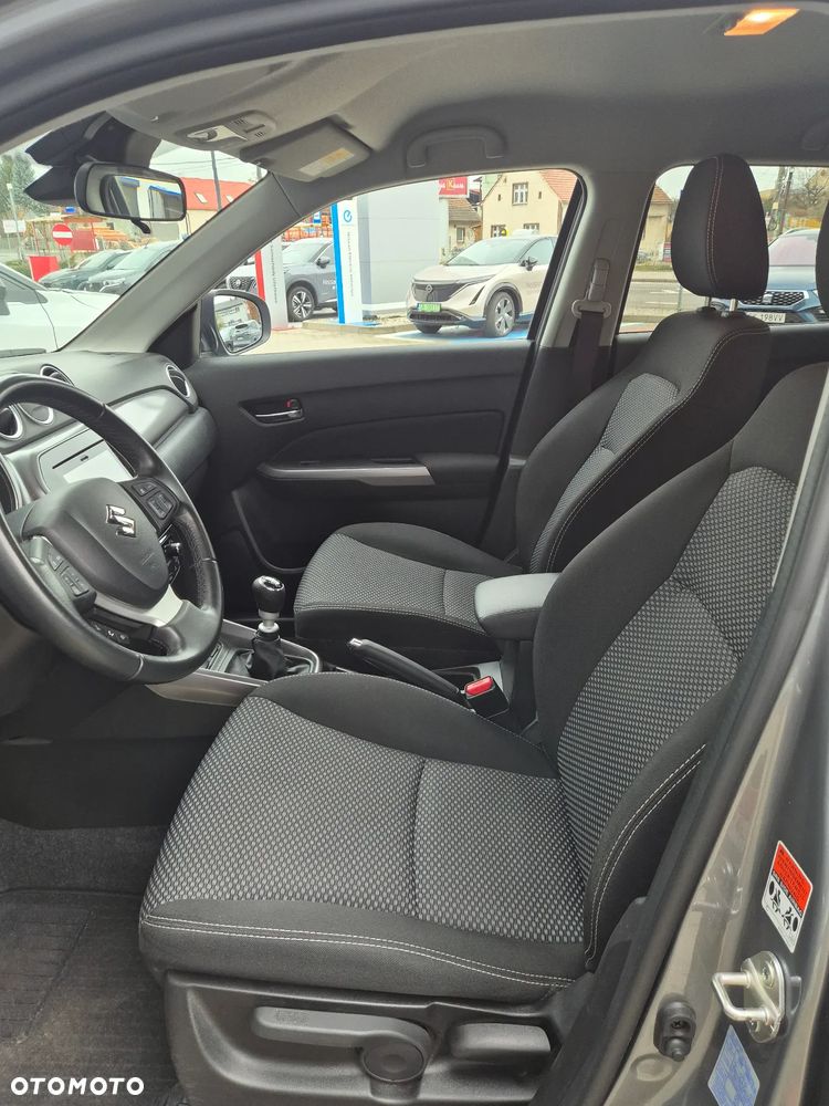 Suzuki Vitara 1.4 Boosterjet SHVS Premium 2WD - 13