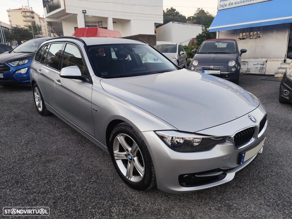BMW 318 d Line Sport - 3