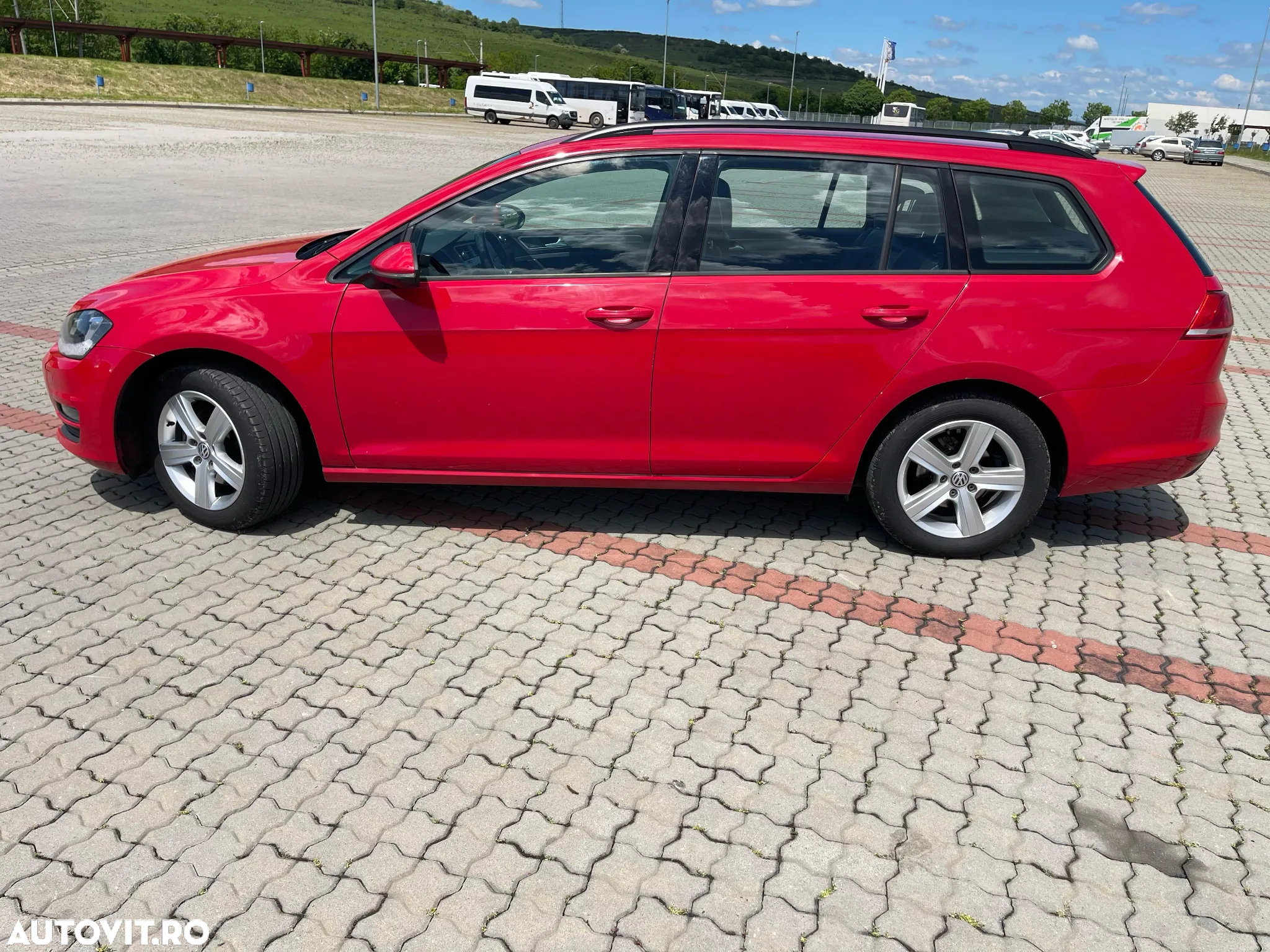 Volkswagen Golf 1.6 TDI BlueMotion Technology DSG Comfortline - 18