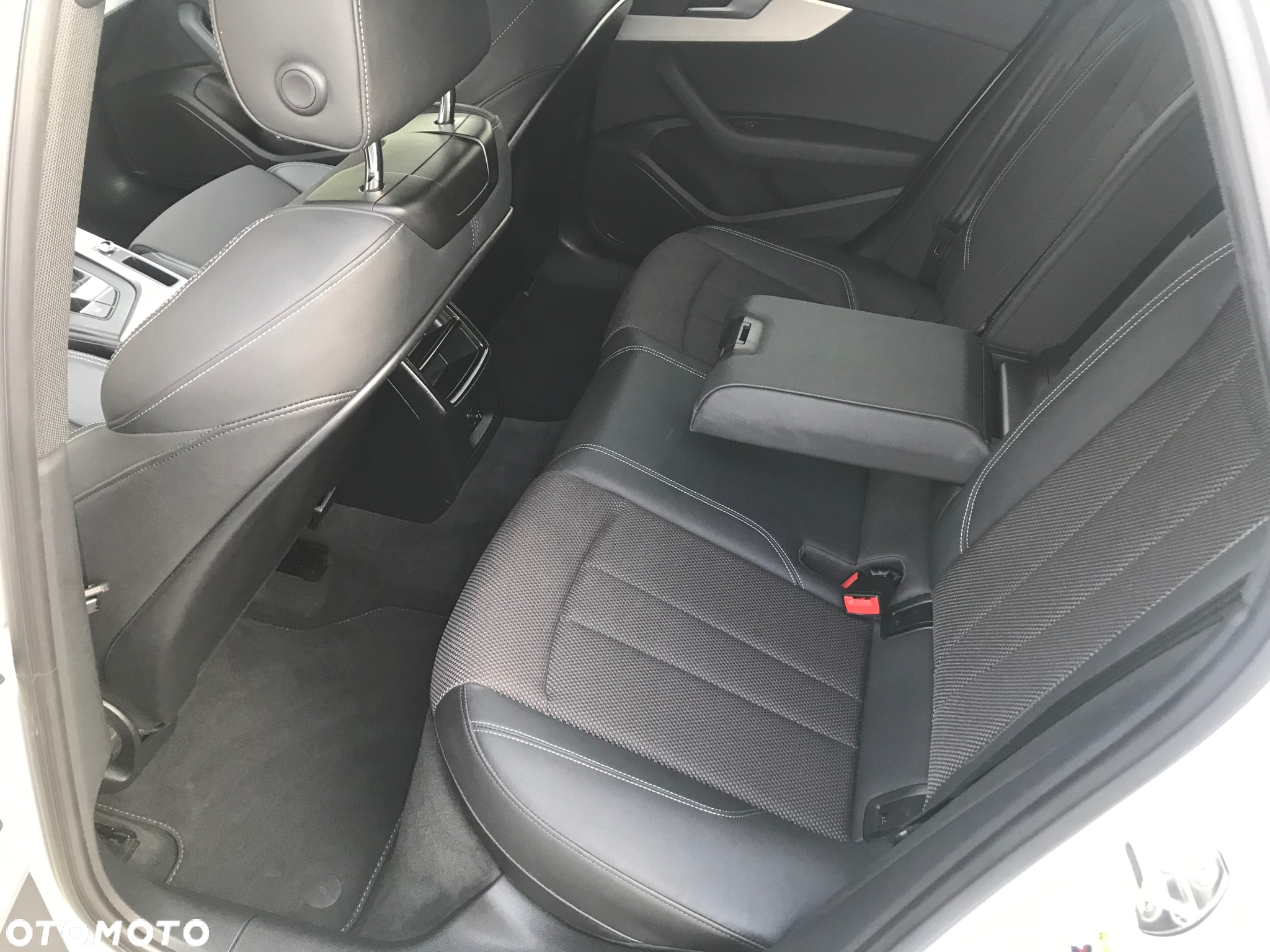 Audi A4 40 TDI Sport S tronic - 38