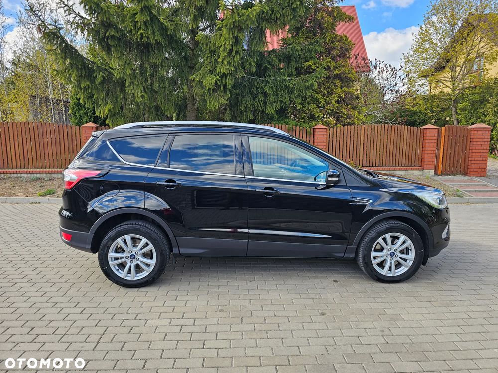 Ford Kuga 2.0 TDCi FWD Titanium - 23