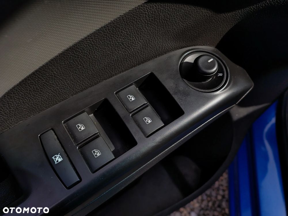 Chevrolet Aveo 1.2 LT - 11