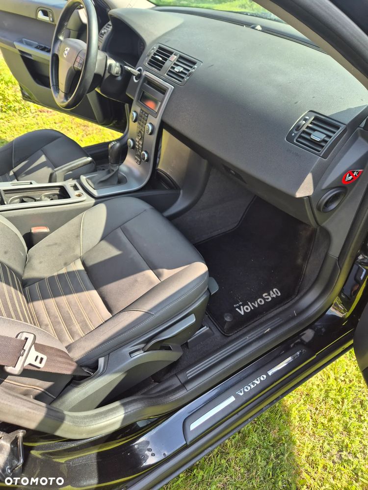 Volvo S40 - 10