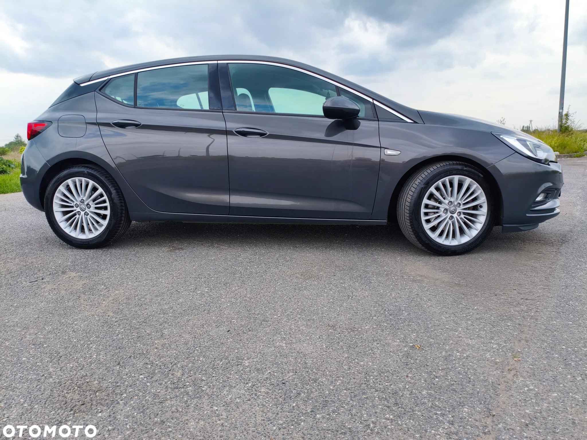 Opel Astra IV 1.6 CDTI Cosmo - 3