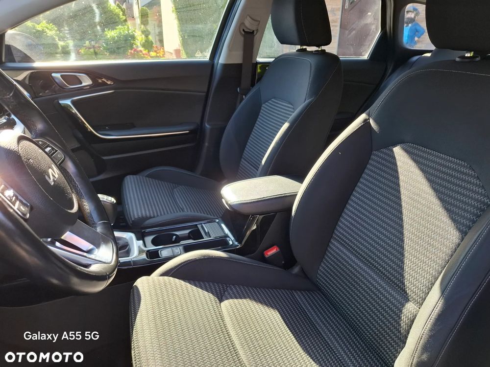 Kia Ceed - 14