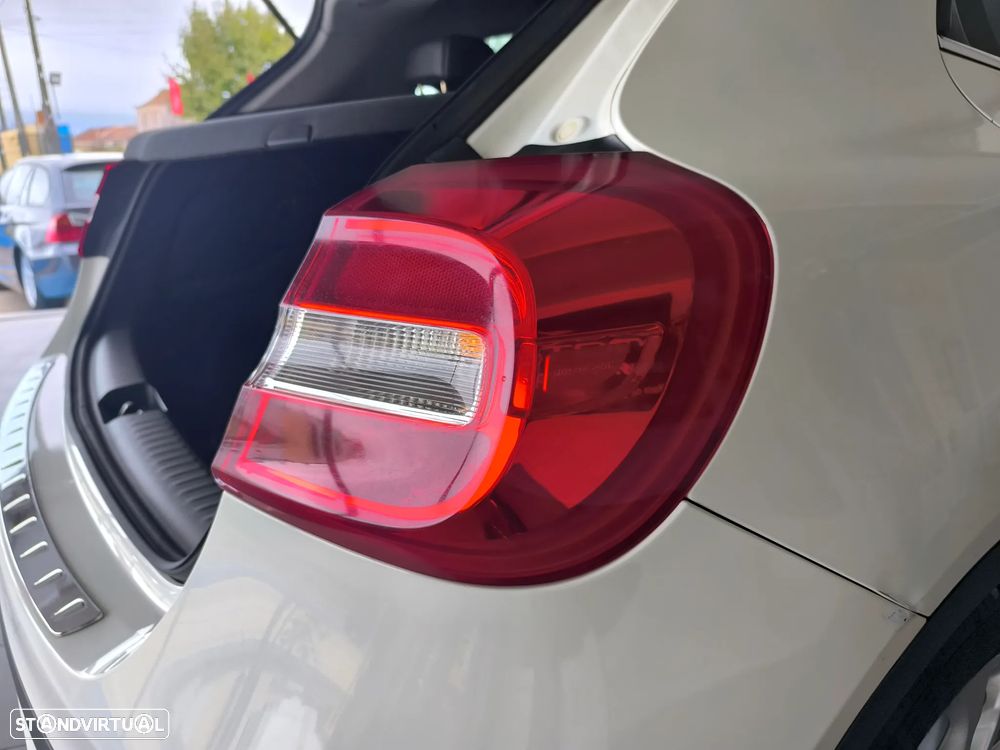 Mercedes-Benz GLA 200 CDi Style - 29