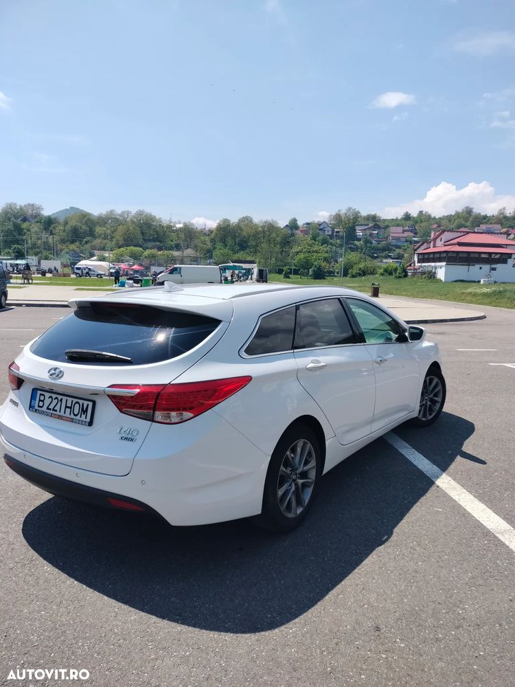 Hyundai i40 i40cw 1.7 CRDi Automatik Premium - 3