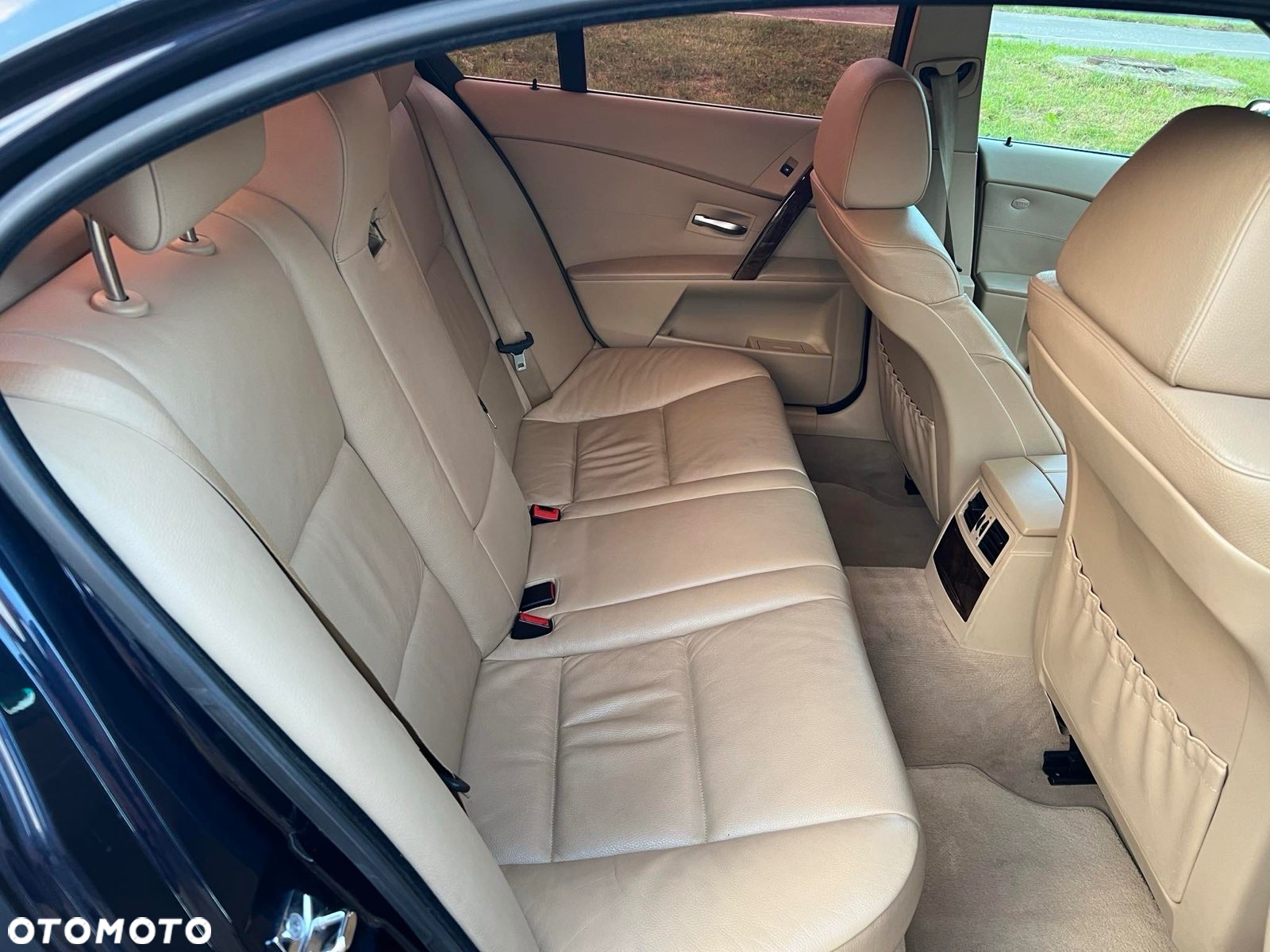 BMW Seria 5 - 12