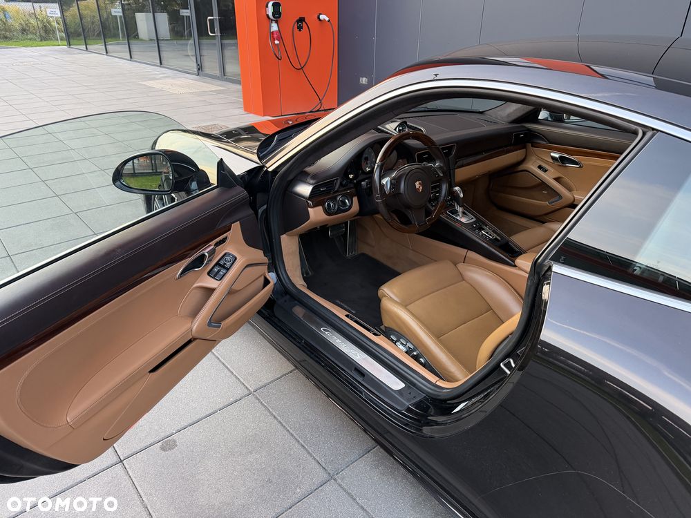 Porsche 911 Carrera 4S PDK - 10