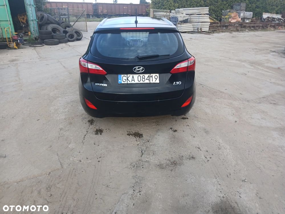 Hyundai i30 1.4 CRDi Premium - 7
