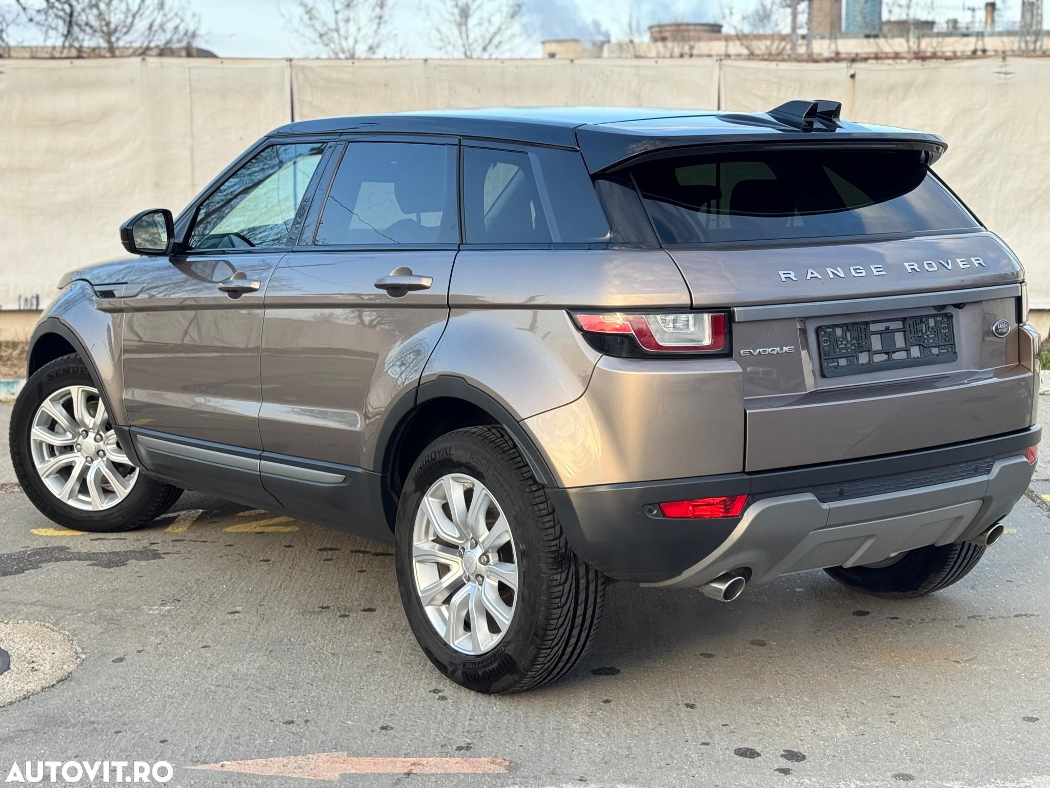 Land Rover Range Rover Evoque 2.0 D150 HSE - 6