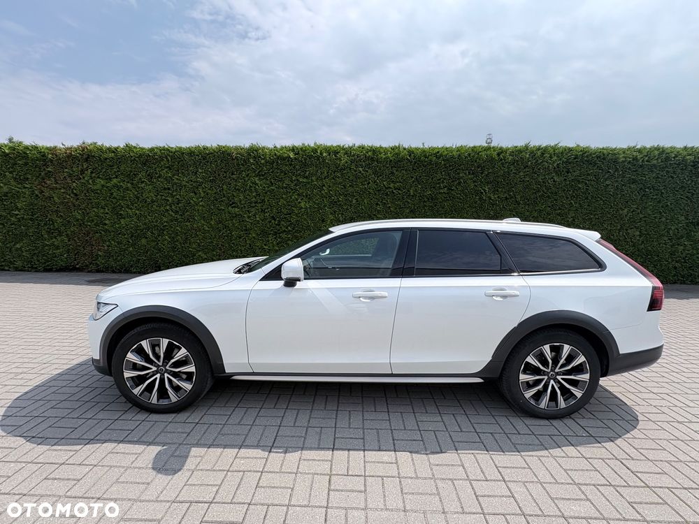 Volvo V90 B5 D AWD Inscription - 4